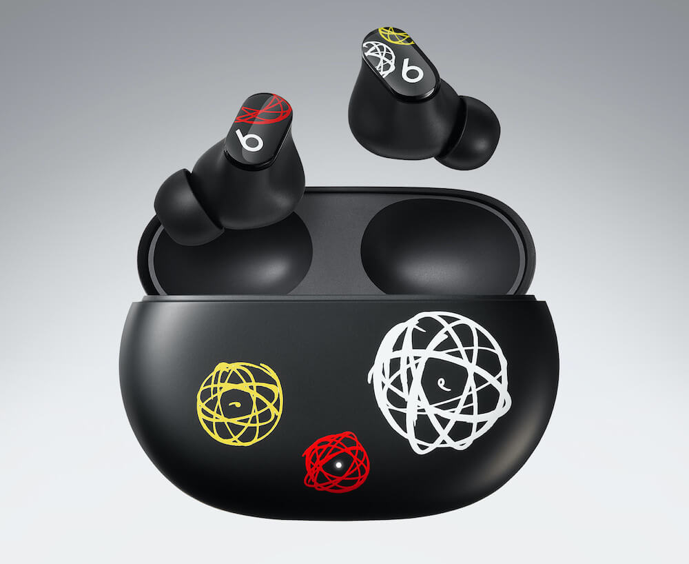 3_case_floating_product_72dpi (1)