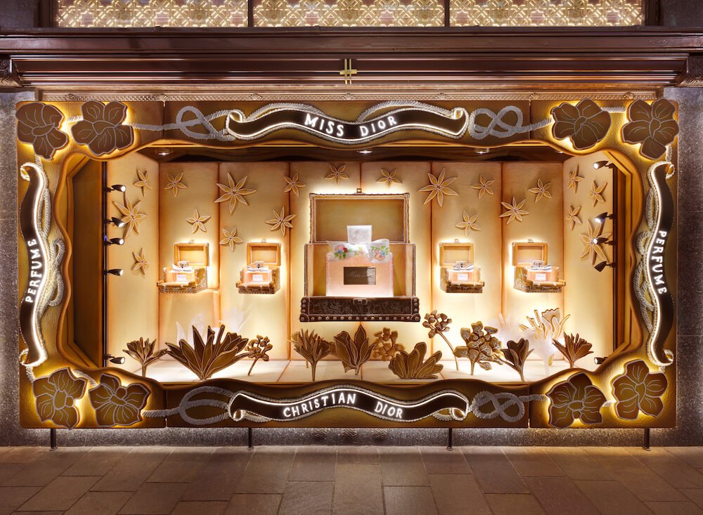 DIOR x HARRODS_2022_Windows © Adrien Dirand3